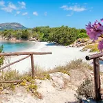 Villa With Direct Access And Stunning Views *