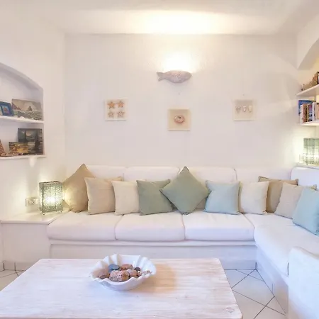 With Direct Access And Stunning Views *