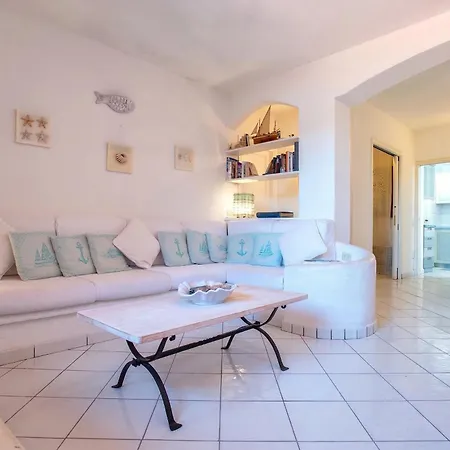 With Direct Access And Stunning Views * Costa Corallina